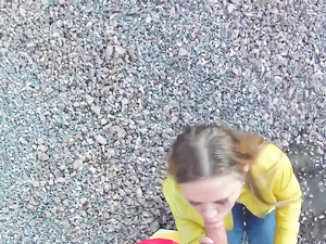 Public Quickie In Doggystyle With A Total Hottie